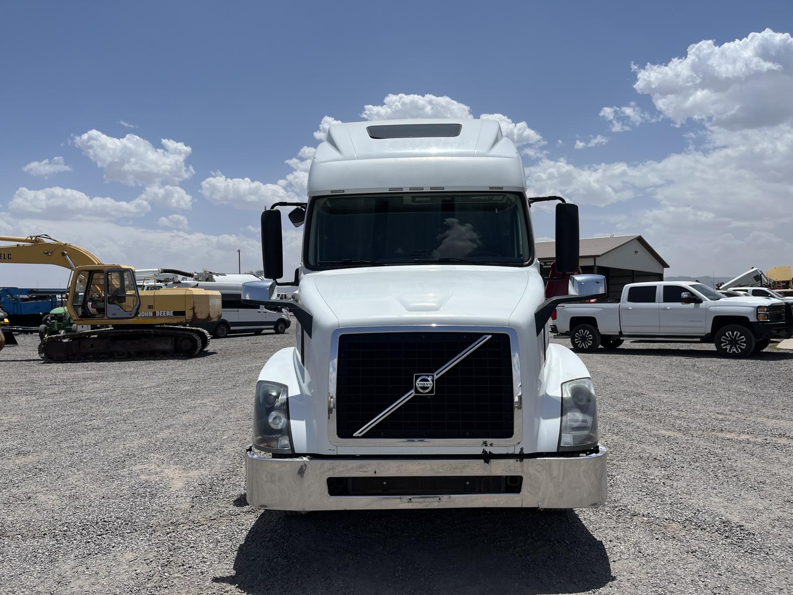 ./imagenes/INVOICE/2019/17169/VOLVO VNL64 (6).JPG